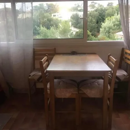 Location Detente Les Pieds Dans L Eau Fréjus